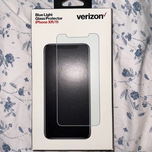 iPhone XR/11 glass protector